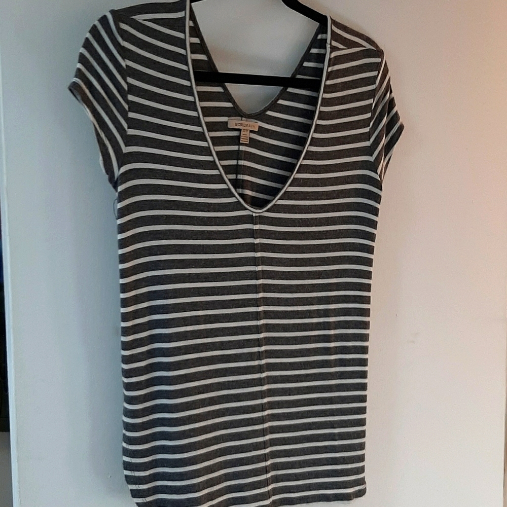 Anthropologie Bordeaux tee